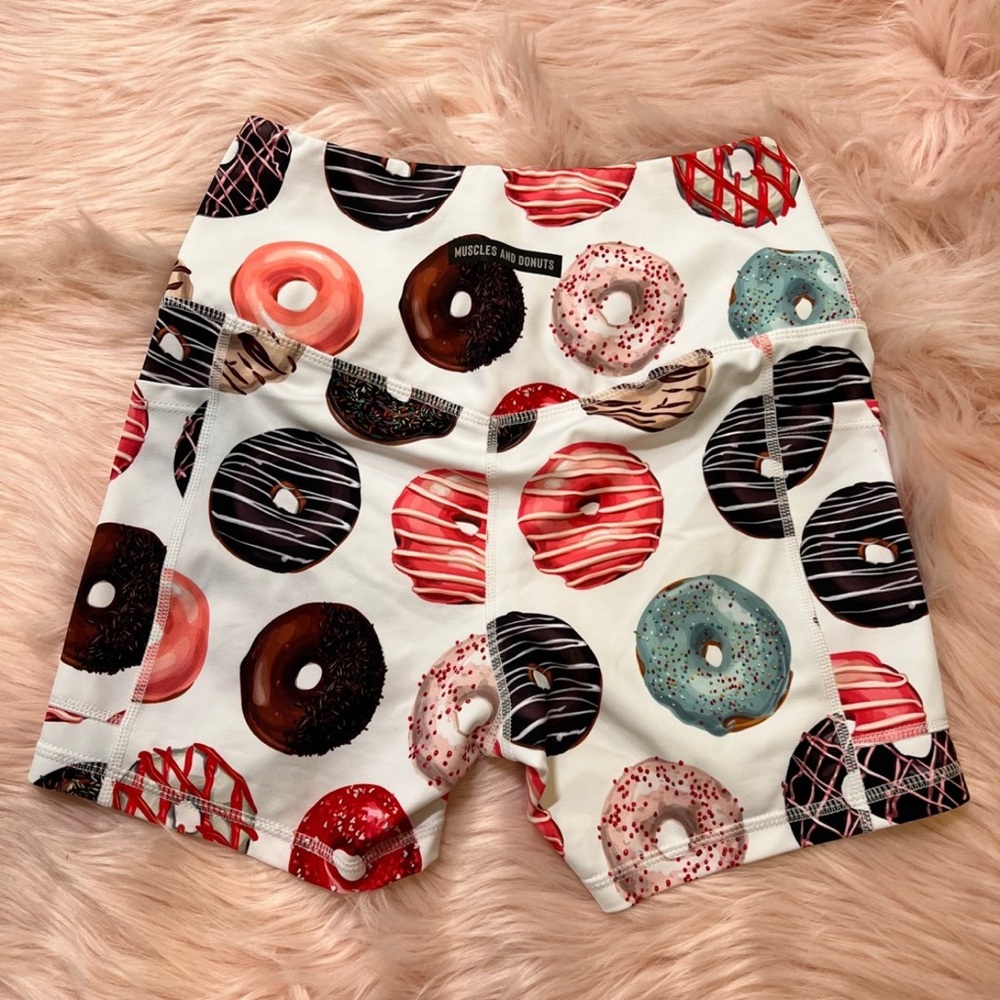 Muscles and donuts lifting shorts